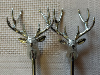 stag head design dessert fork